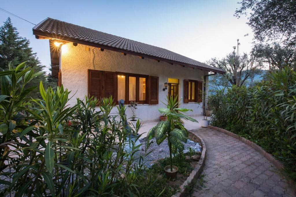 Holiday Home Lucifero Contura ภายนอก รูปภาพ
